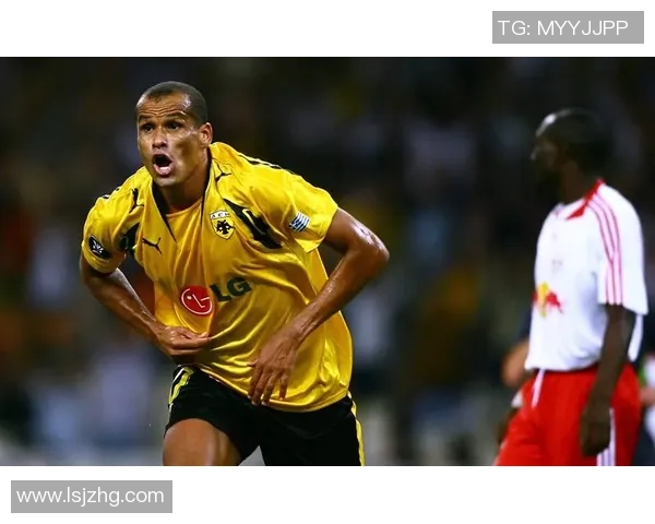 哪位足球巨星选择使用普通手机而非高端智能设备揭秘背后的原因与故事